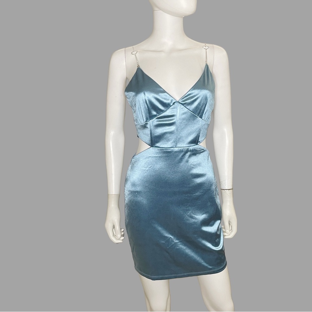 Light Blue Satin Cutout Mini Dress With Heart Chain Strap‎ Detail